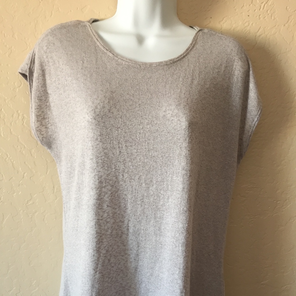 BoBeau Cap Sleeve Knit Top Size small